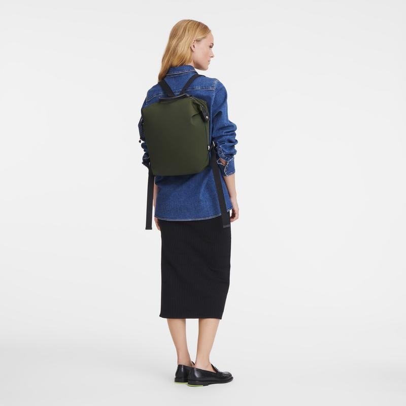Longchamp Le Pliage Energy L backpack in khaki with sleek design, featuring adjustable straps and spacious main compartment.
