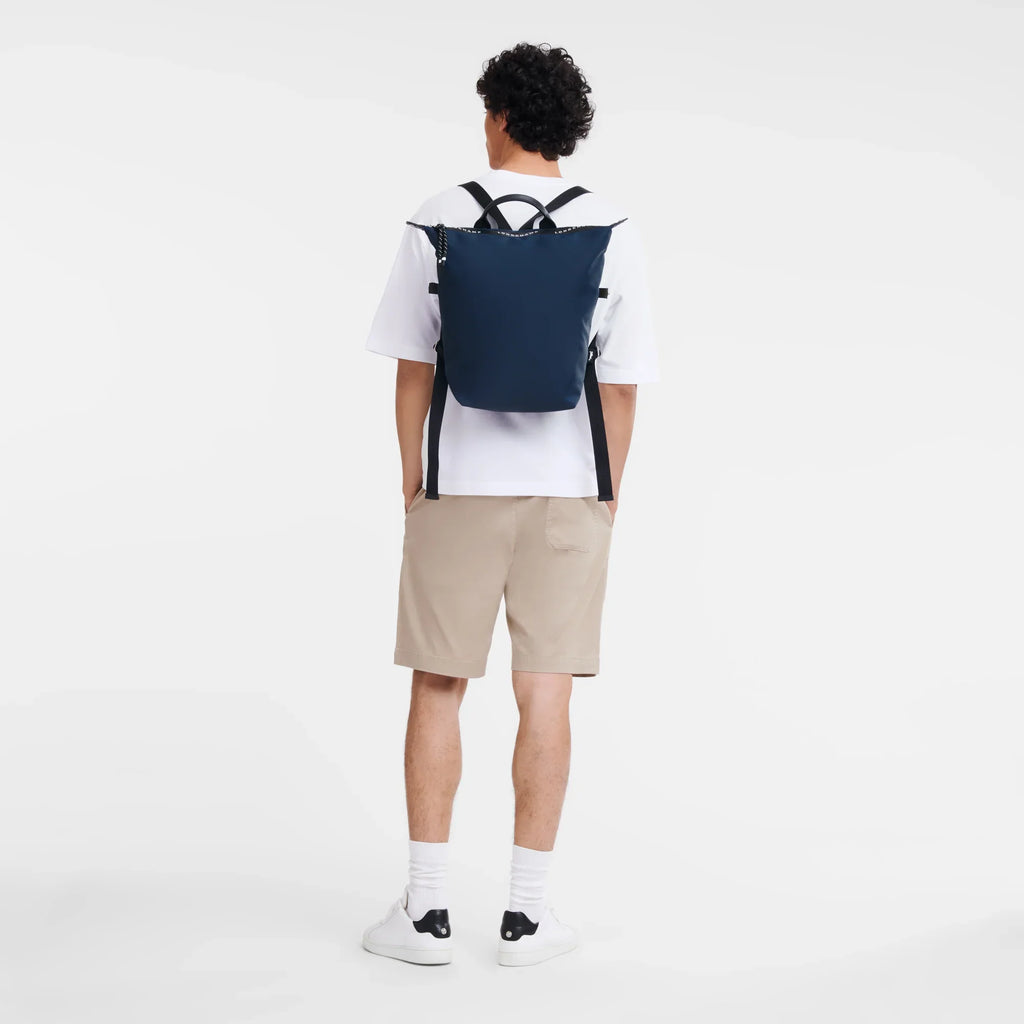 Longchamp Le Pliage Energy L backpack in navy, stylish and lightweight bag with durable fabric and top handle for everyday use.